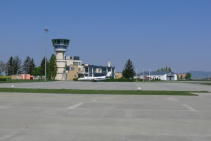 Pecs, Maďarsko, letištní věž