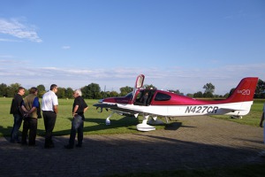 Cirrus 20 G3 přitahoval často pozornost, Kehl, Německo