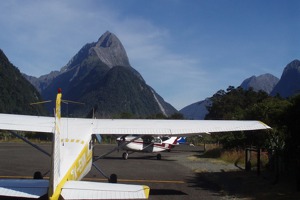 Milford Sound, Nový Zéland Milford Sound, Nový Zéland