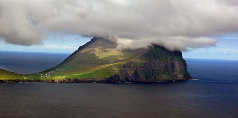 Den 9: Oblet Faerských ostrovů
