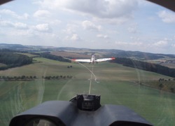 Glider tow - VSO 10 at Benešov u Prahy Glider tow - VSO 10 at Benešov u Prahy