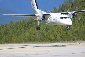 Local air transport - Twin Otter - Sogndal, Norway