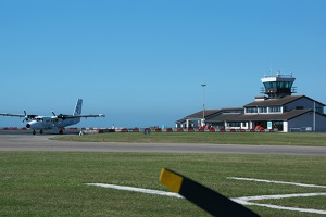 Commercial traffic at St Mary ́s – aircraft of Skybus connect isles of Scilly with Land ́s End