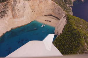 Pláž Navagio, západní pobřeží ostrova Zakynthos