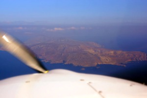 Ostrov Kasos, dvacet minut letu od Kréty směrem k Rhodosu