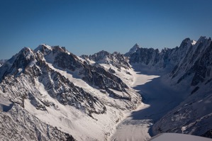 Ledovec nad Argentiere, Francie