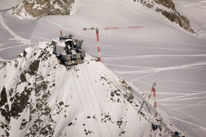 Upper station of the chair lift from Courmayeur to the Vallee Blanche area Upper station of the chair lift from Courmayeur to the Vallee Blanche area