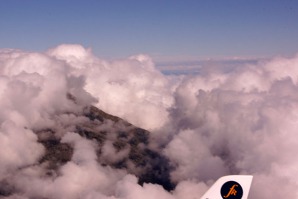 Úbočí Olympu zahalené v mracích – výška cca 2700 mnm